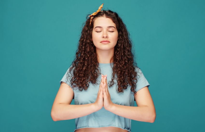 I benefici della meditazione nella PCOS